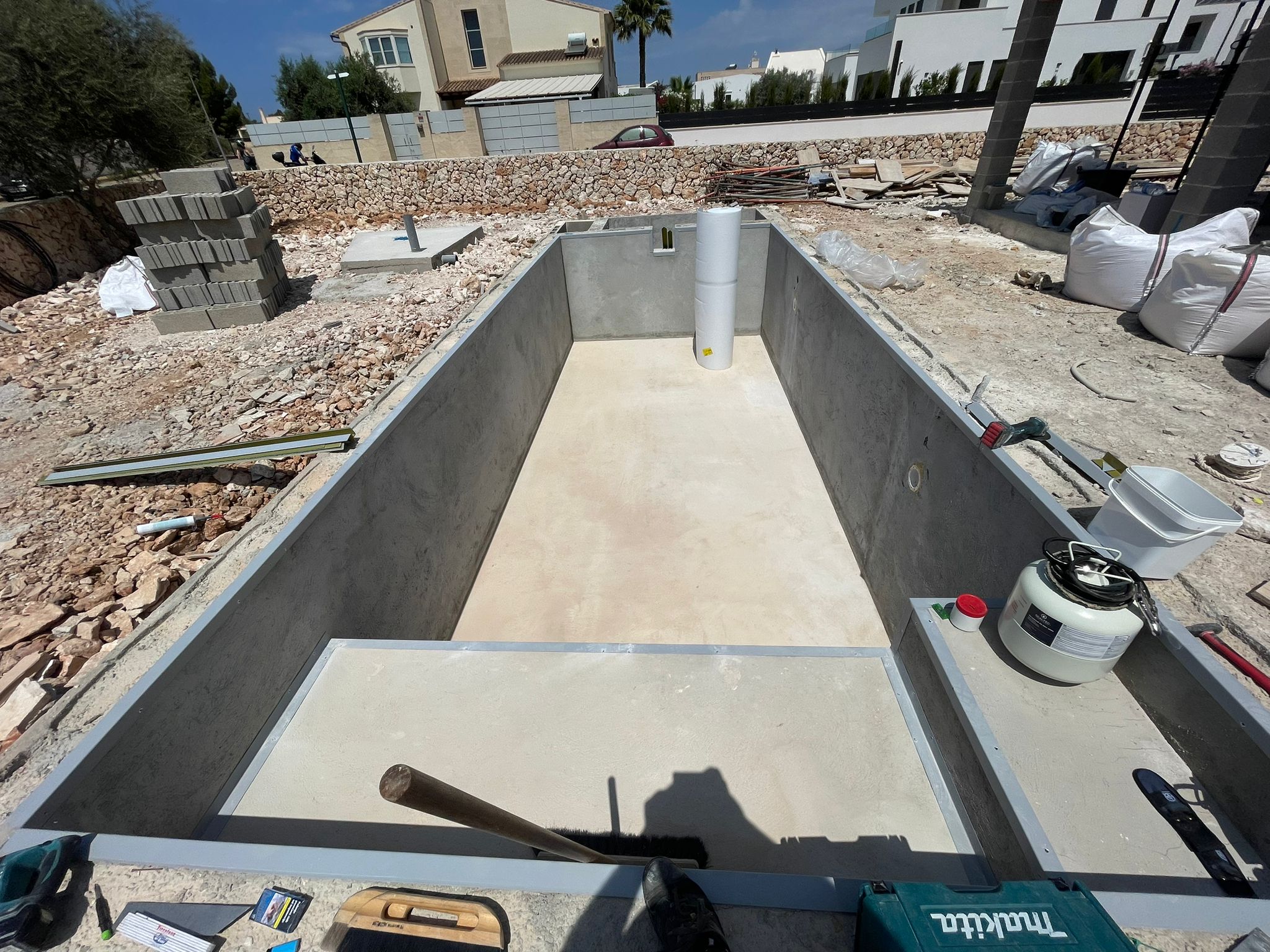 Naturpool Projekt Mallorca Naturpool, Teichfilter, Naturpoolbau, Naturpoolabdichtung, Teichfolie, Schwimmteichfolie, Schwimmteich, Hydrobalance Filtersystem, Biopool