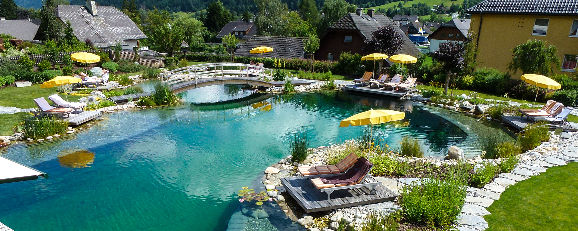 Schwimmteich Naturpool _ Naturpool oder Schwimmteich _ Natur Pool